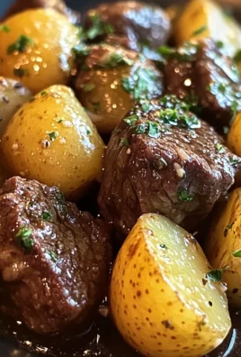 Garlic Butter Beef Bites with Potatoes