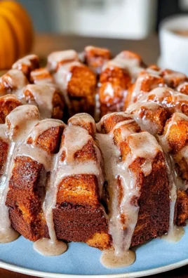 Pumpkin Spice Monkey Bread Recipe