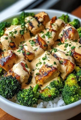 Creamy Garlic Chicken Bowl with Broccoli & Rice