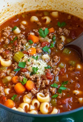 Pasta e Fagioli Soup {Olive Garden Copycat Recipe}