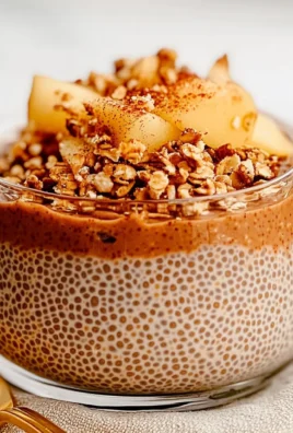 Apple Crumble Chia Pudding